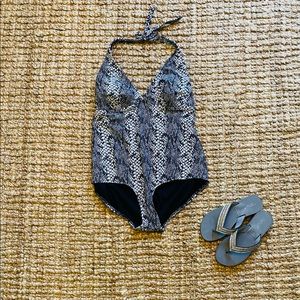 Sexy Catalina grey black swimsuit 2x 18w-20w